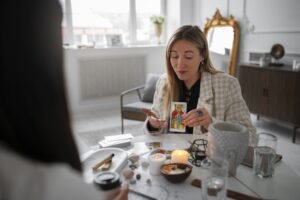 Best Tarot Card Reader in Kolkata