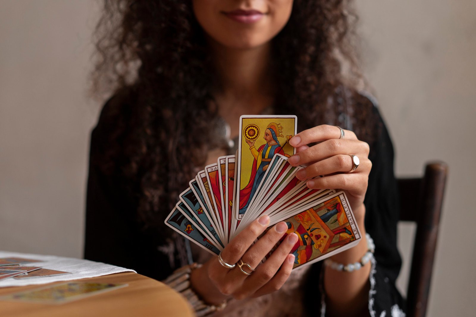 Best Tarot Card Reader in Kolkata: Find Quick Answers