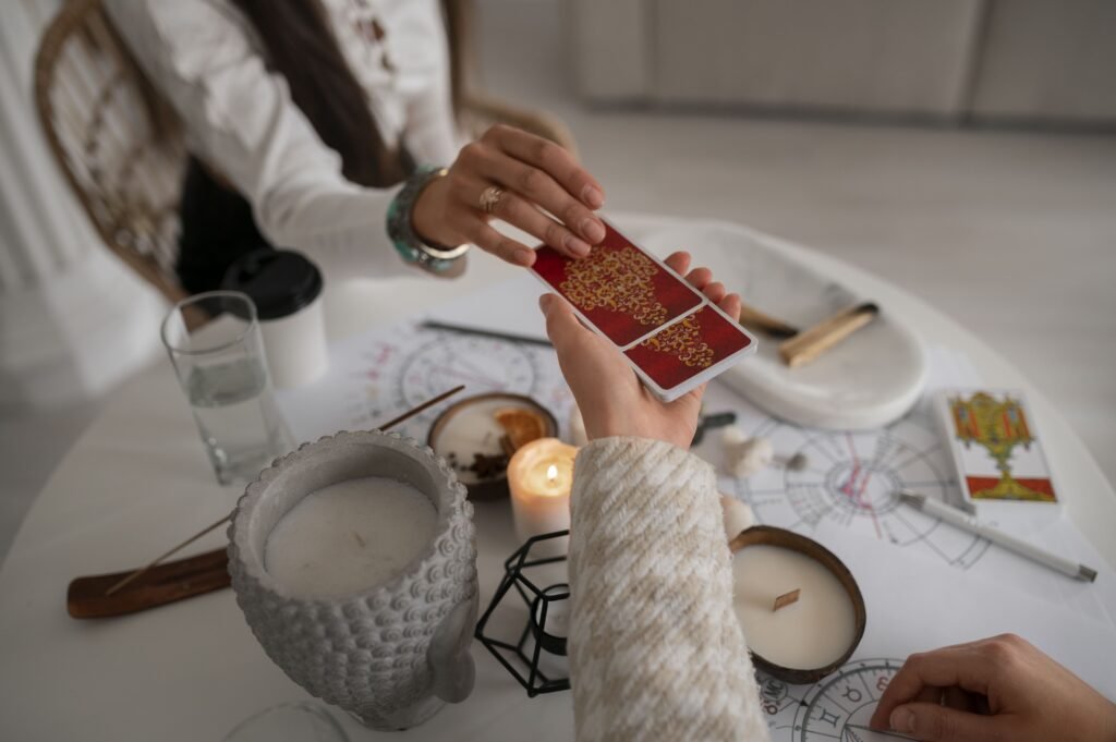 Best Tarot Card Reader in Kolkata